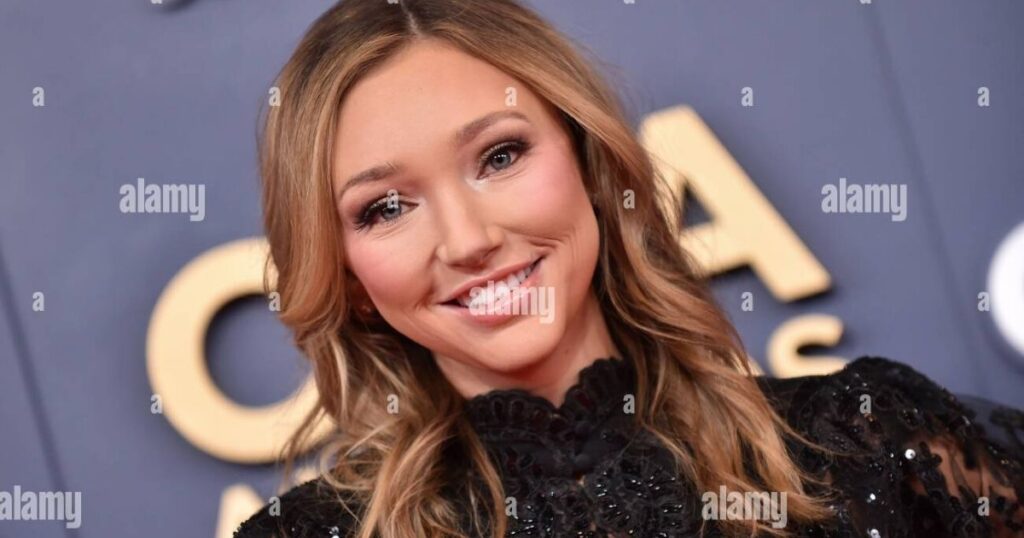 Where Is Macie Banks From?