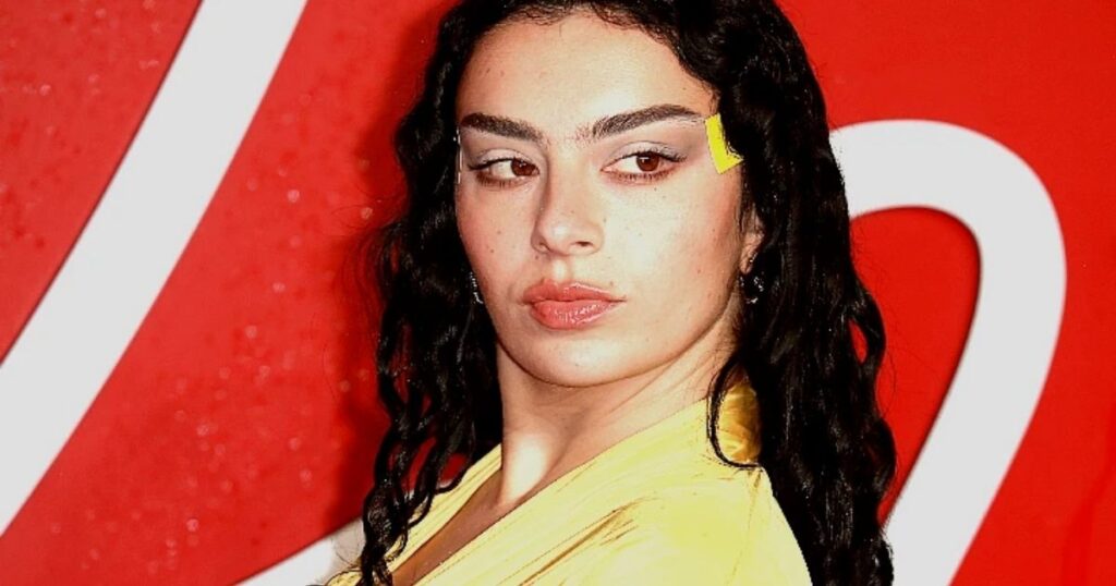 Charli XCX Parents and Siblings